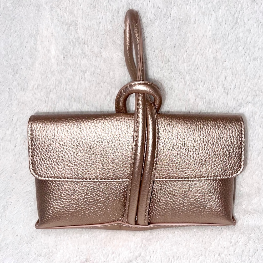 Chantecaille Loop Lock Wristlet, Metallic Rosegold Color